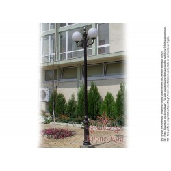 Cast Iron Garden Lighting Post VILLA-2