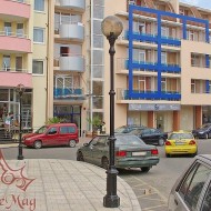 Cast Iron Lamp Post M1