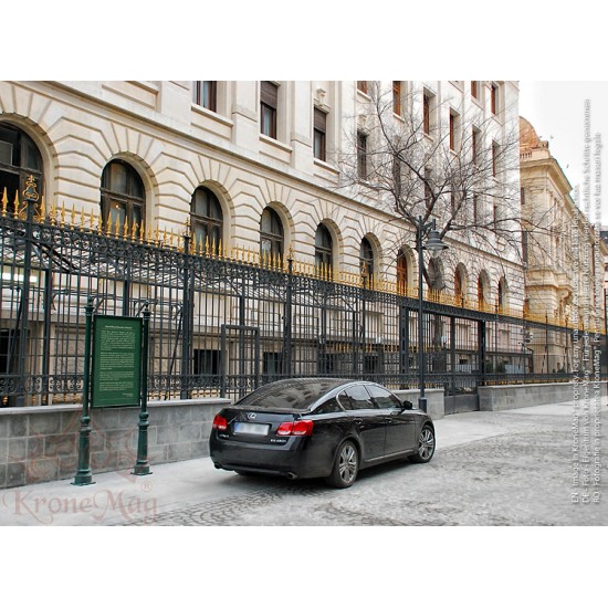 Urban Information Display Panel V-S